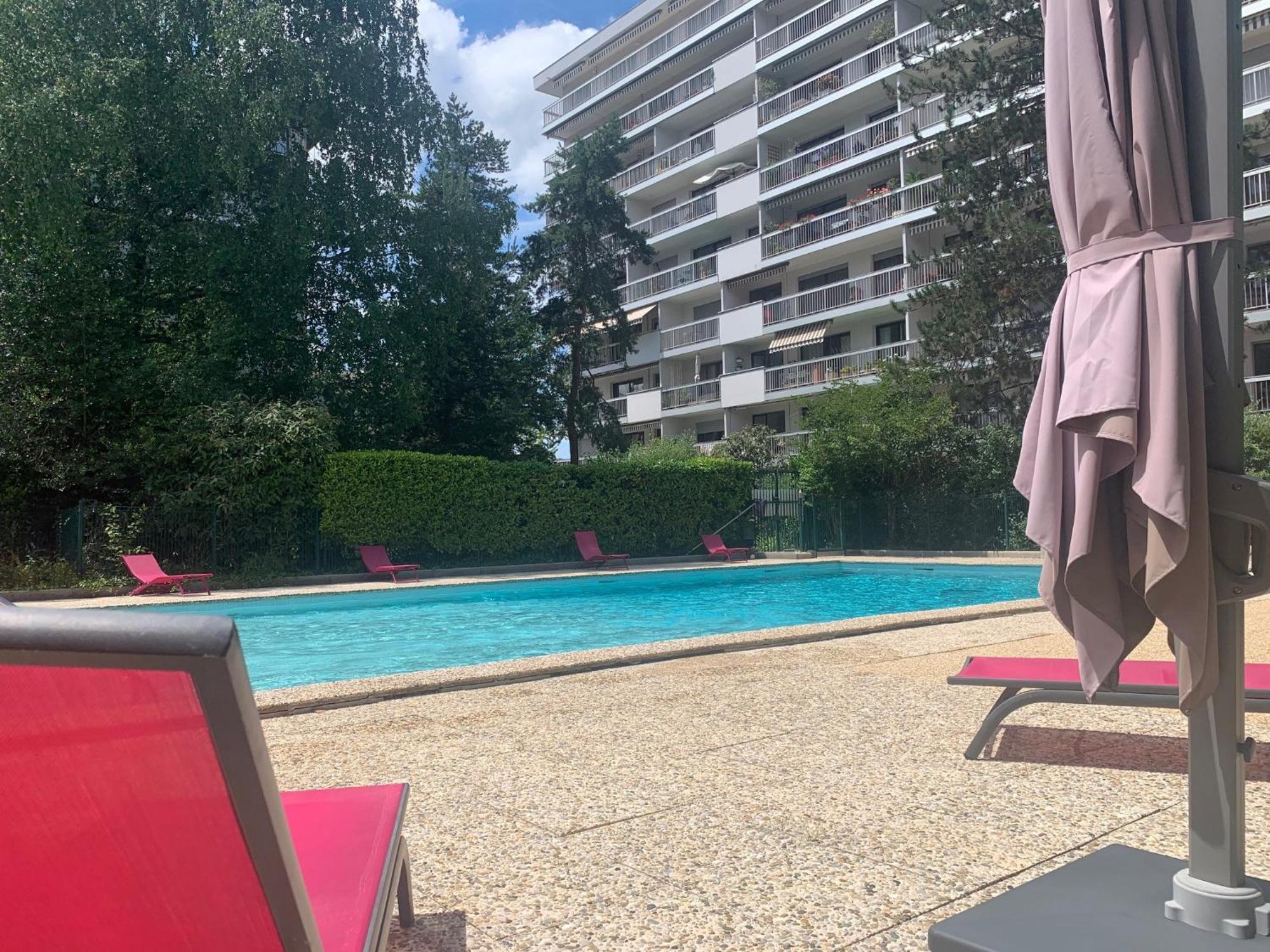Kusmi Love Piscine Proche Du Lac Annecy Kültér fotó
